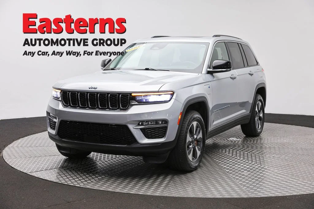 Used 2022 Silver Jeep 4xe image 1