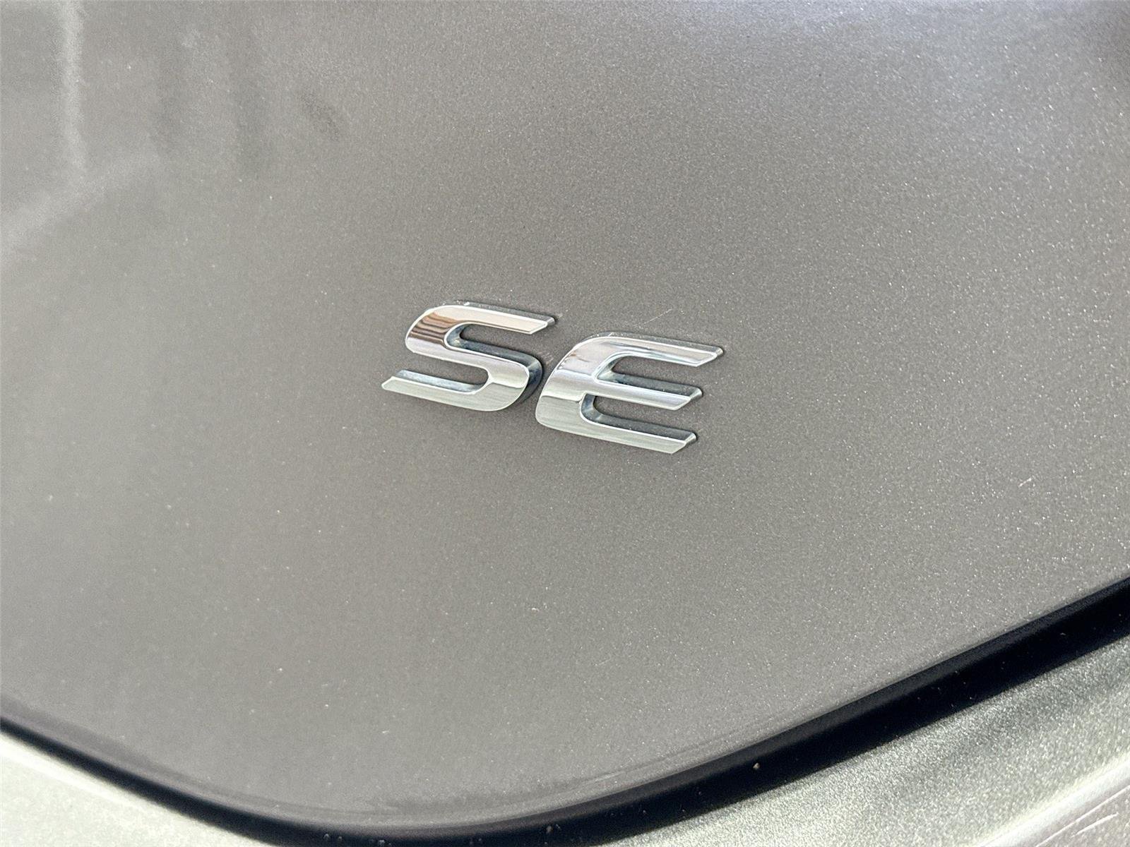 Used 2017 Falcon Gray Metallic Toyota SE image 13