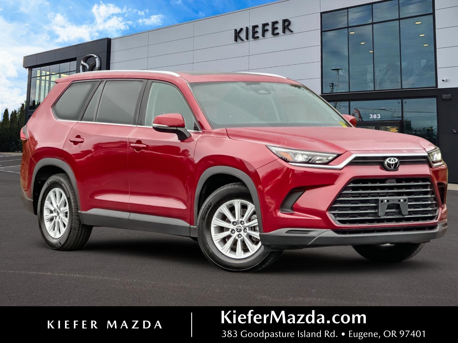 Used 2024 Red Toyota XLE image 1
