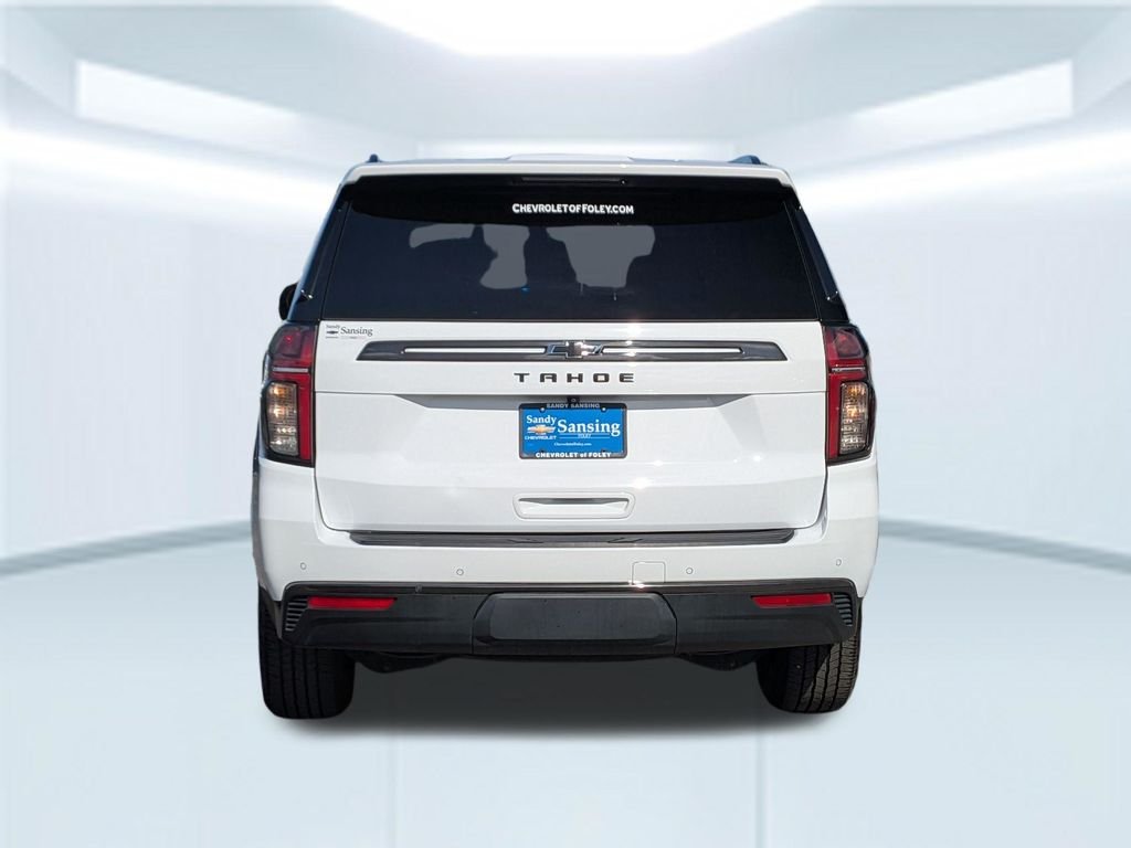 Used 2022 White Chevrolet Z71 image 5