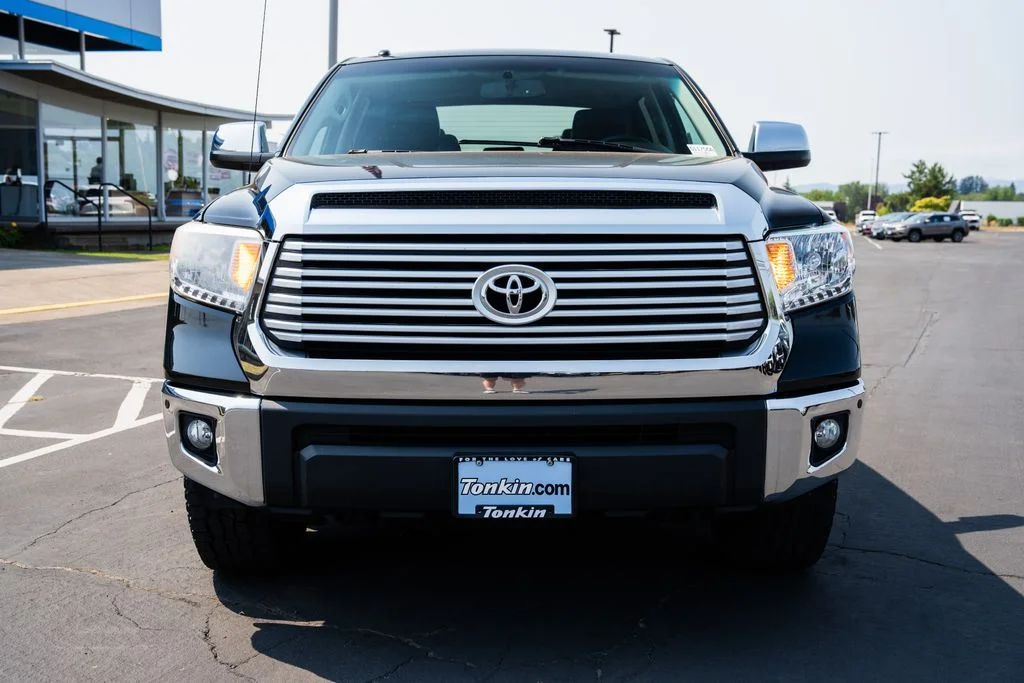 Used 2016 Midnight Black Metallic Toyota Limited image 6