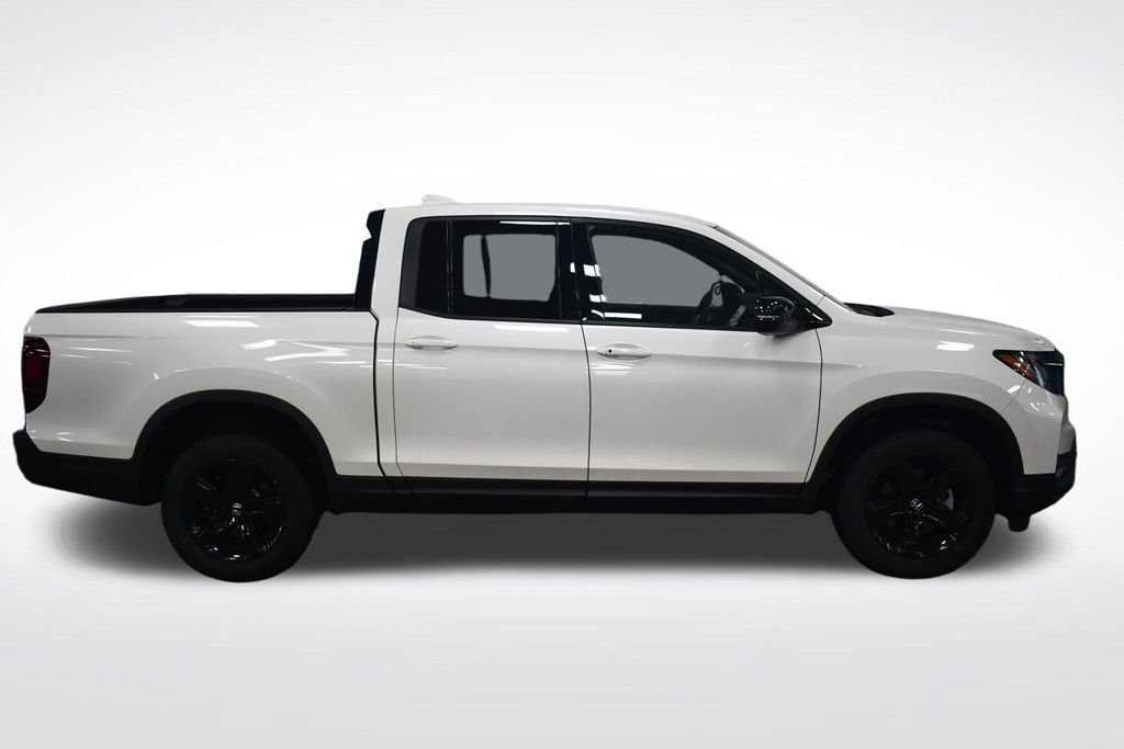 Certified Used 2023 Platinum White Pearl Honda Black Edition image 8
