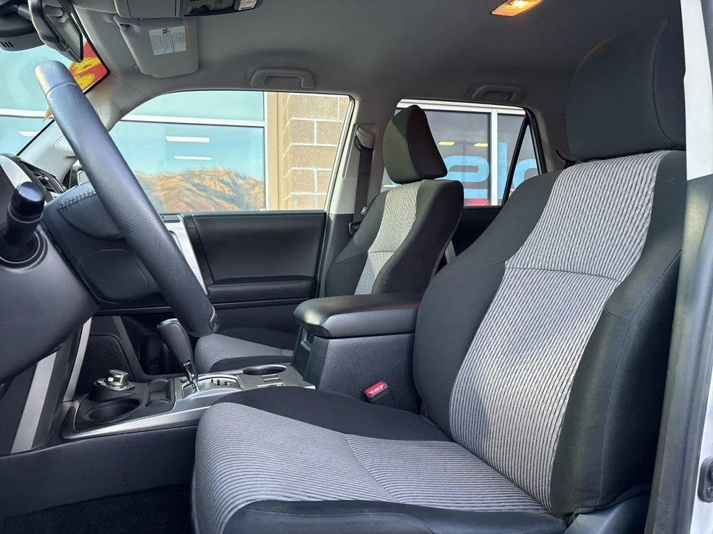 Used 2024 Silver Toyota SR5 image 11