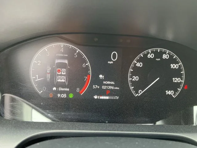 Used 2023 Black Honda LX image 12