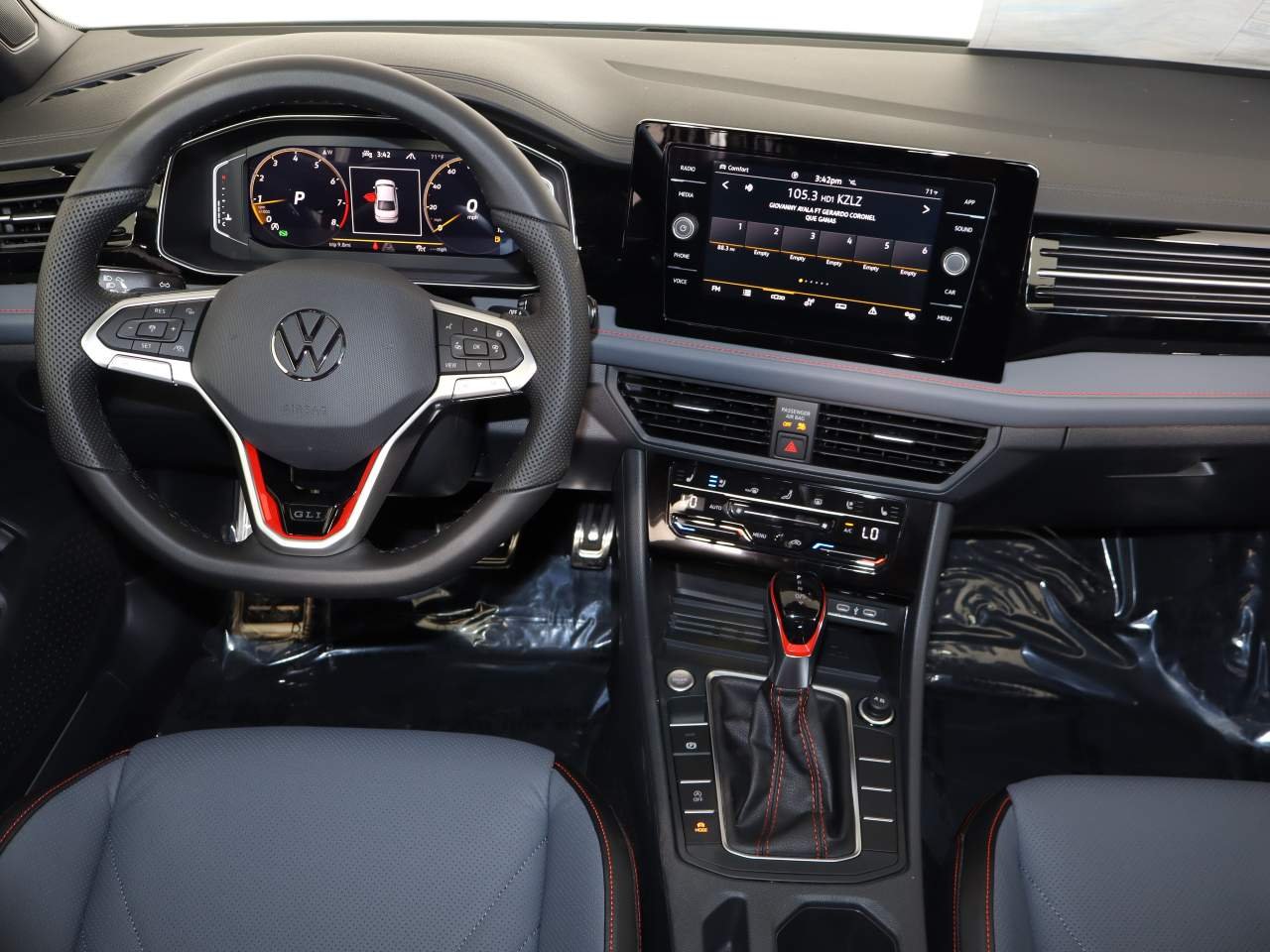 New 2026 Pure White w Volkswagen Autobahn image 14