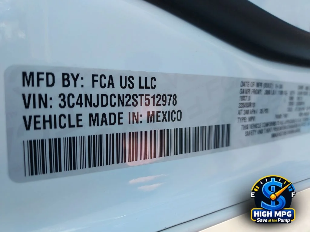 Used 2025 White Jeep Limited image 36