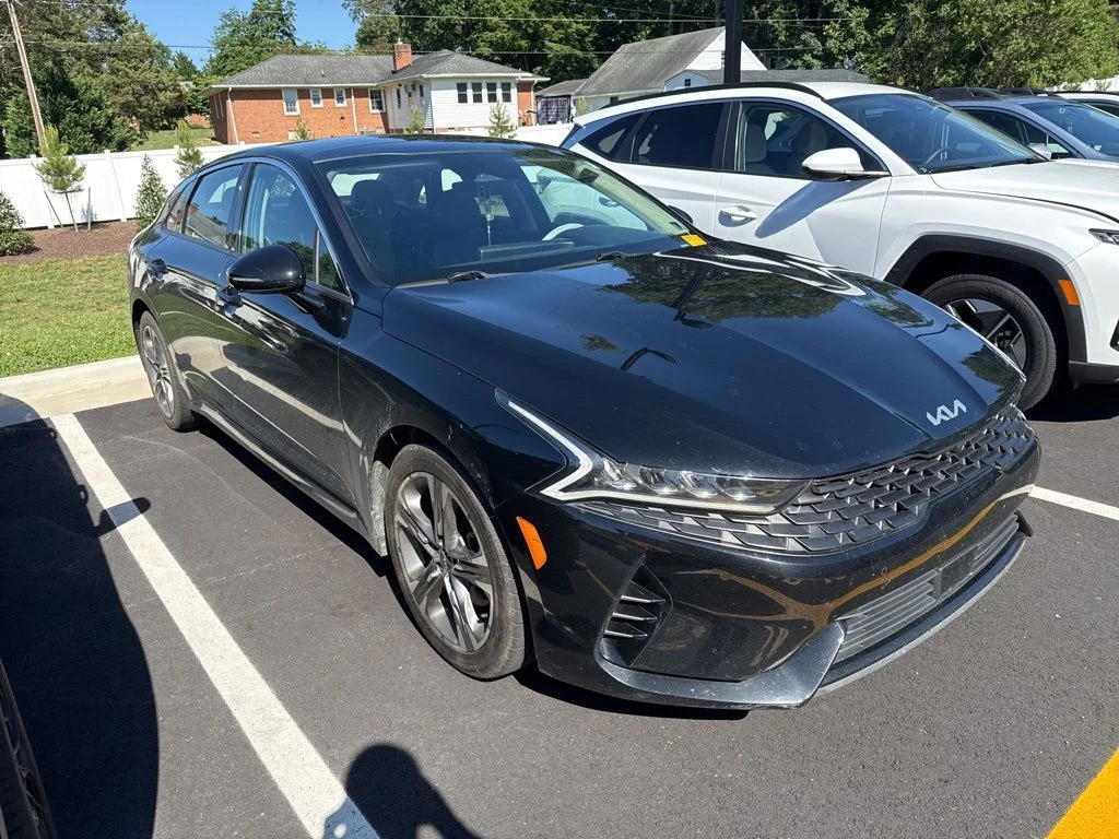 2022 Kia Optima EX FWD's photo