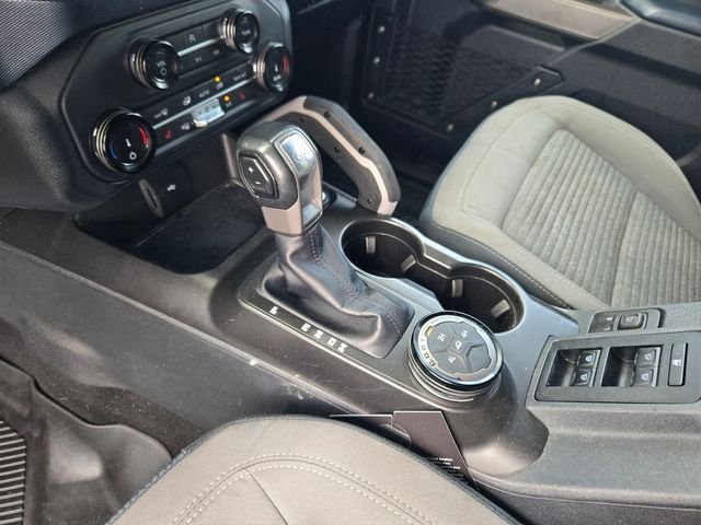 Used 2022 Black Ford Outer Banks image 14