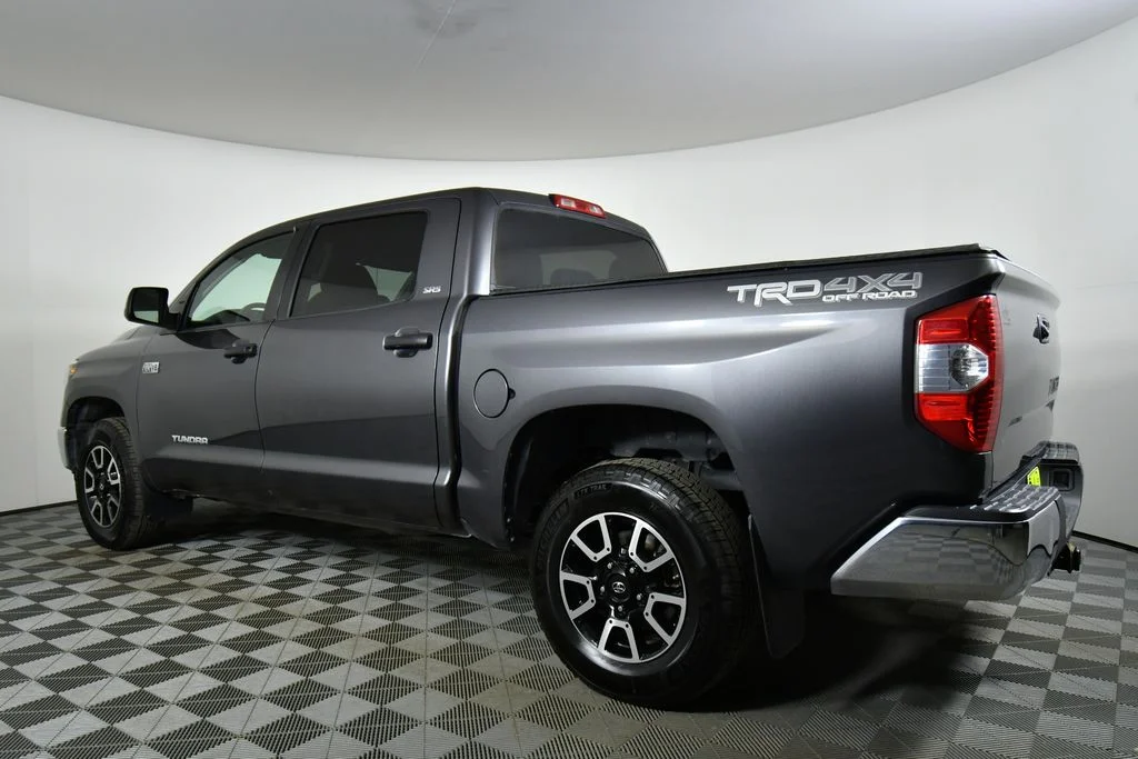 2019 Toyota Tundra SR5 - Photo 14