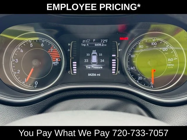 Used 2019 Silver Jeep Latitude image 30