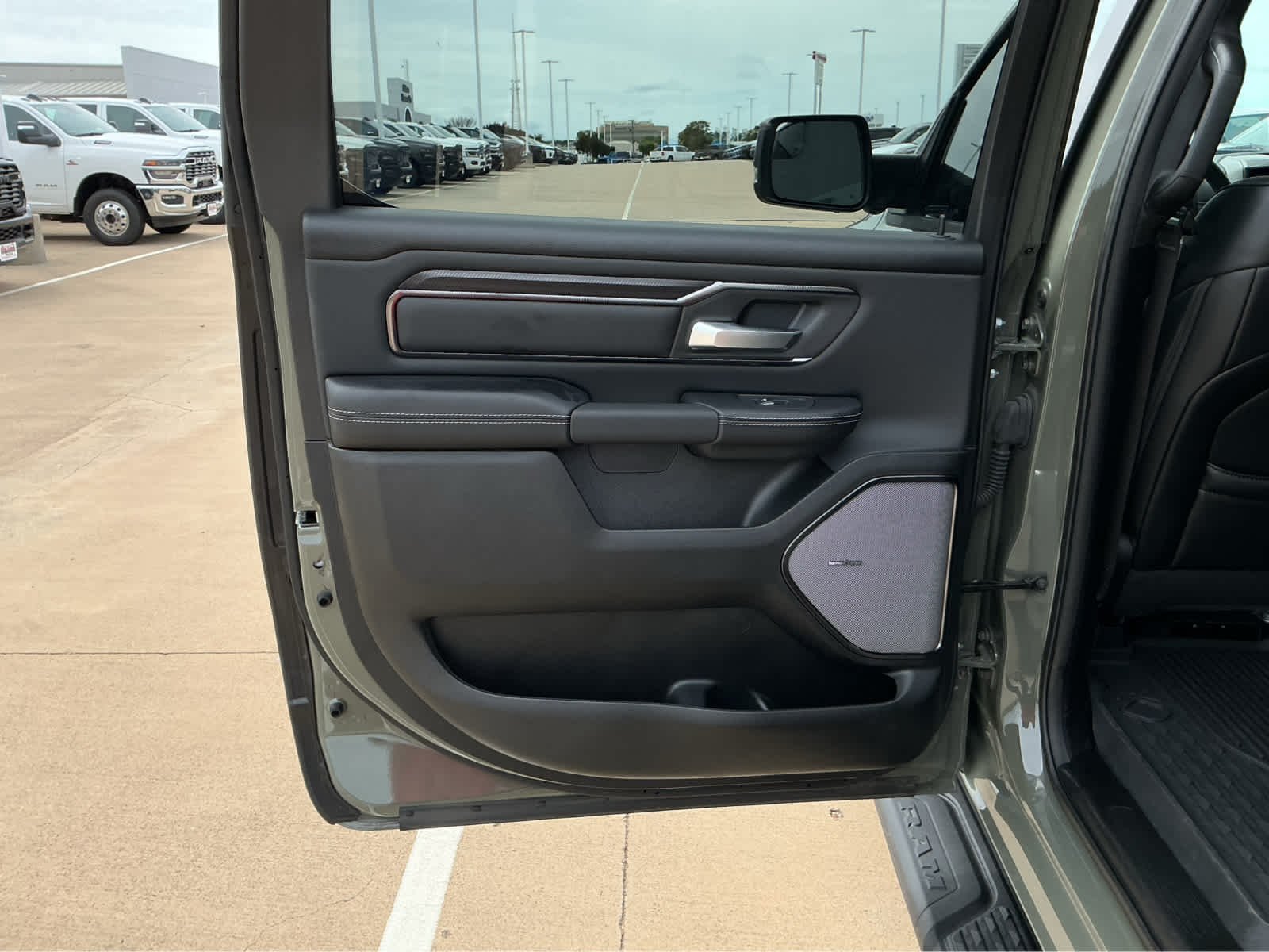 2026 RAM 1500 Rebel - Photo 21