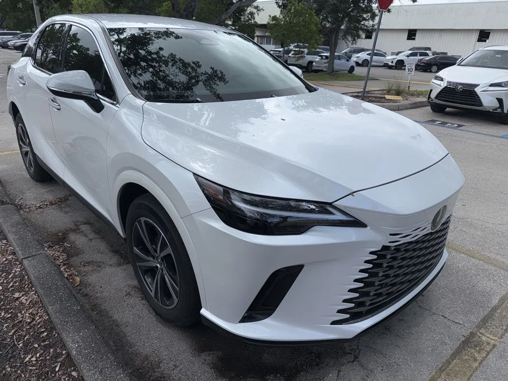 2025 Lexus RX 350's photo