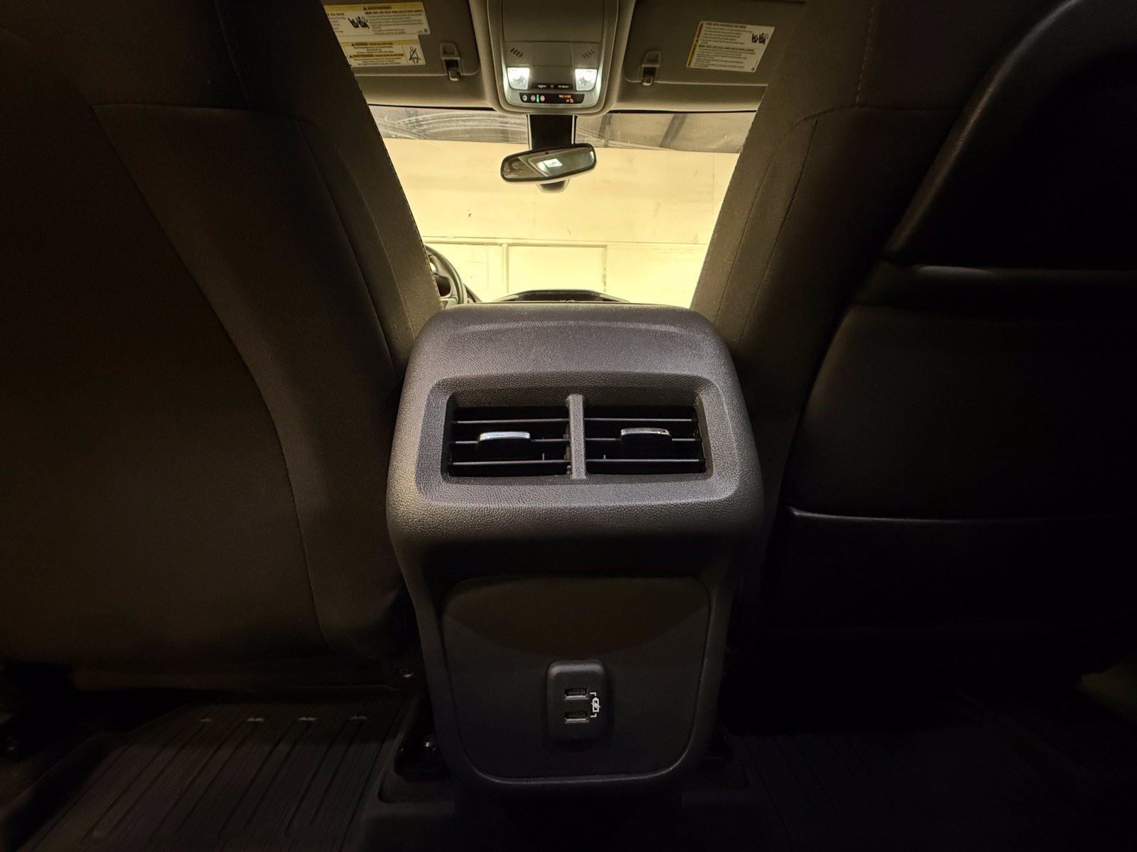 Used 2024 White GMC SLE image 16