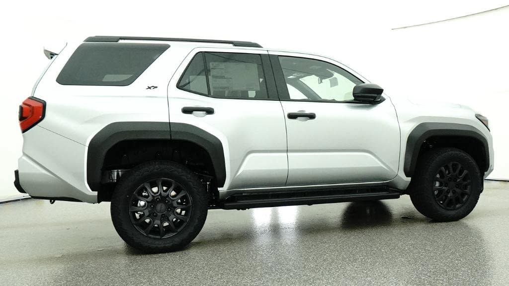 Used 2026  Toyota SR5 image 25