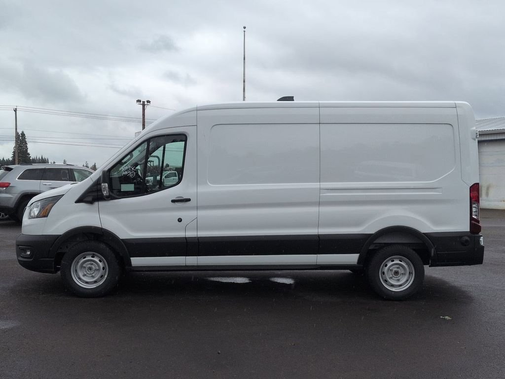 New 2026 Oxford White Ford Cargo Van image 33