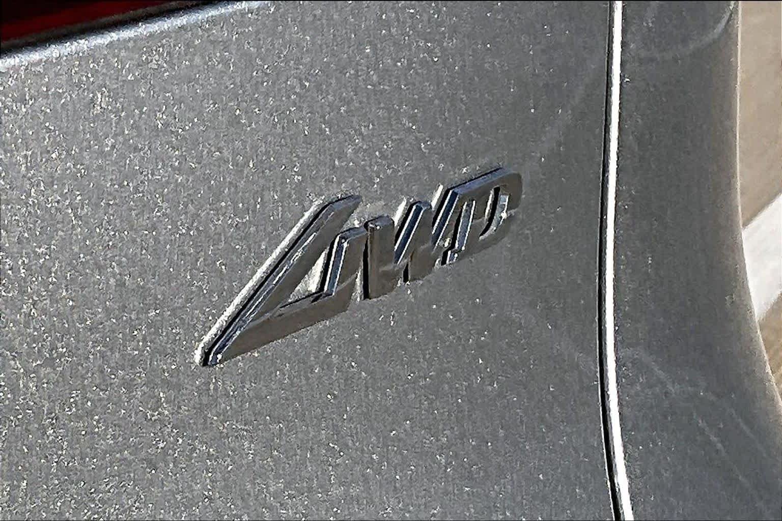 Used 2026 Savile Silver Genesis 2.5T Advanced image 10