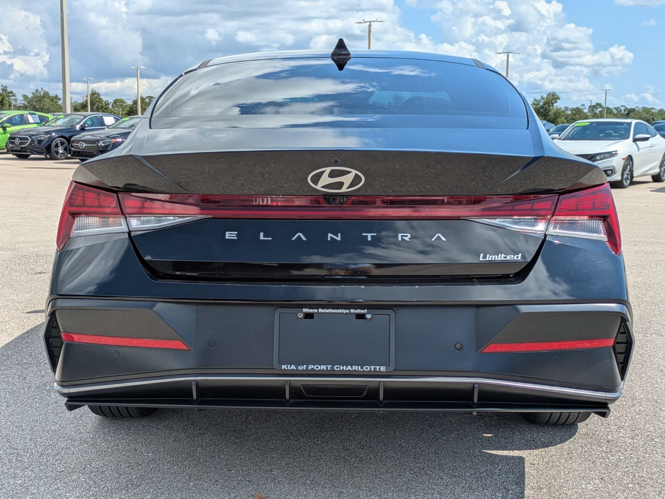 Used 2024 Abyss Black Hyundai Limited image 6