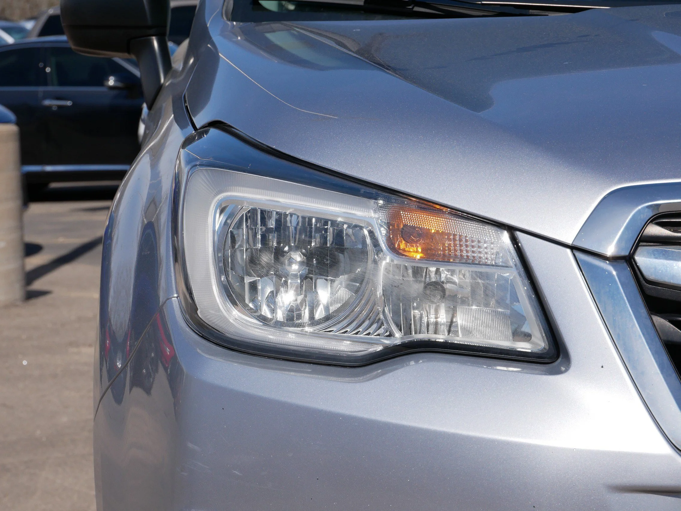 Used 2018 Ice Silver Metallic Subaru SUV 2.5I CVT image 16
