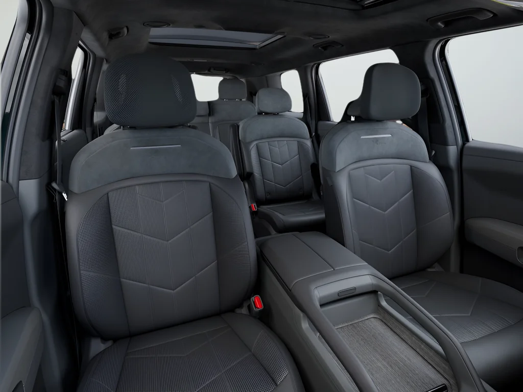 New 2027 Black Kia X-Line SX-Prestige image 11