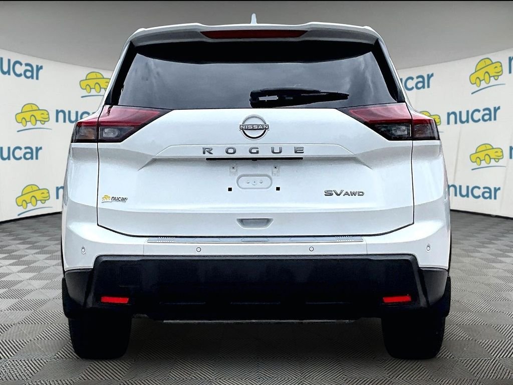 Used 2024 White Nissan SV image 5