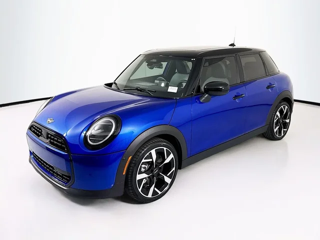 2026 MINI 4 Door Oxford Edition