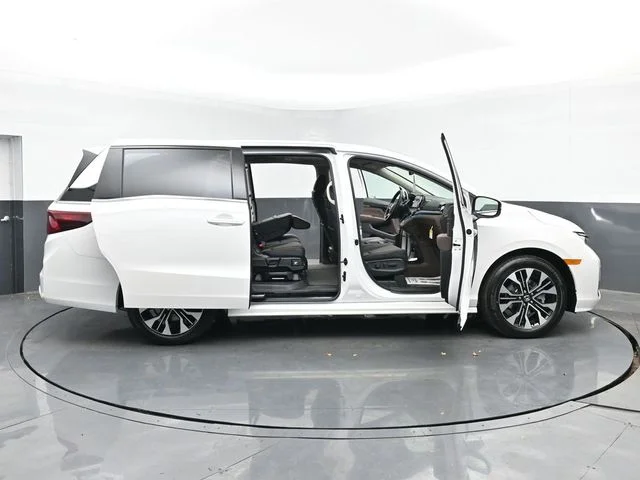 Used 2025  Honda Elite image 40