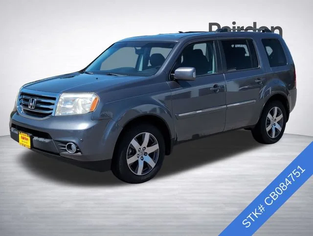 Used 2012 Polished Metal Metallic Honda Touring image 3