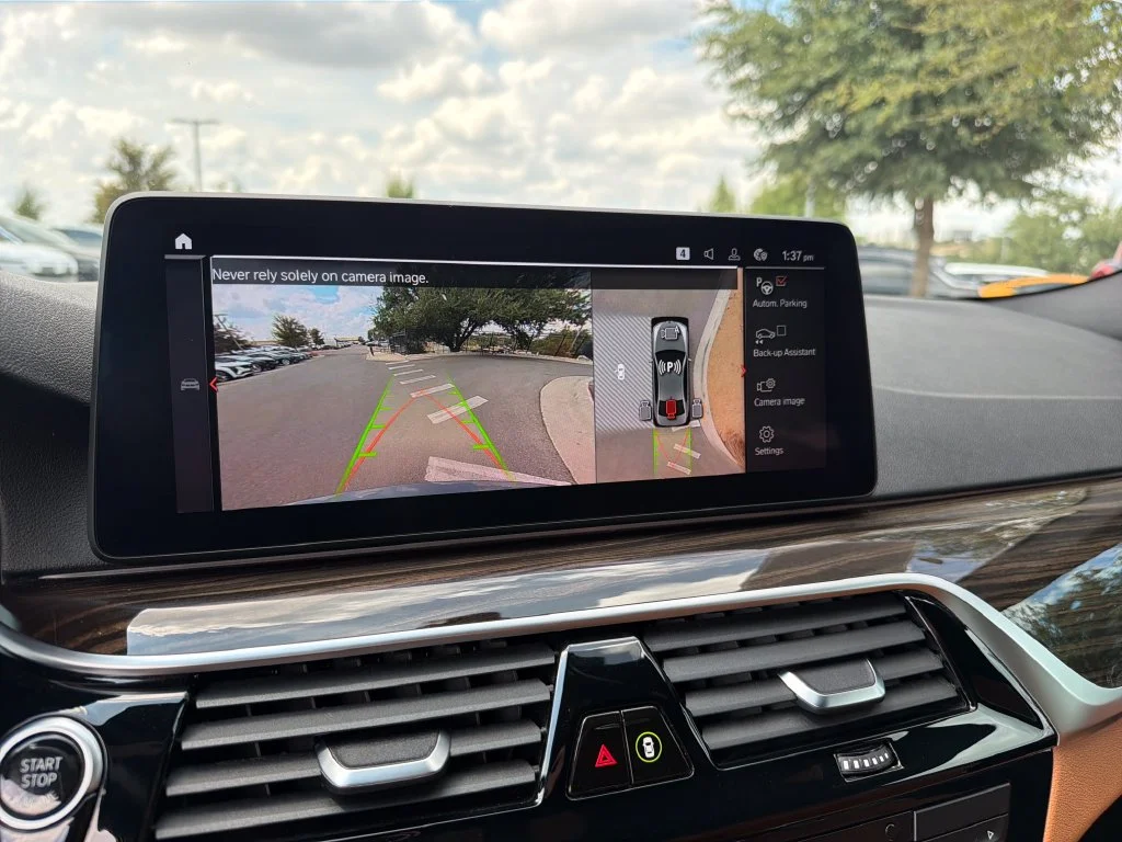 Used 2021 Gray BMW 530i image 25