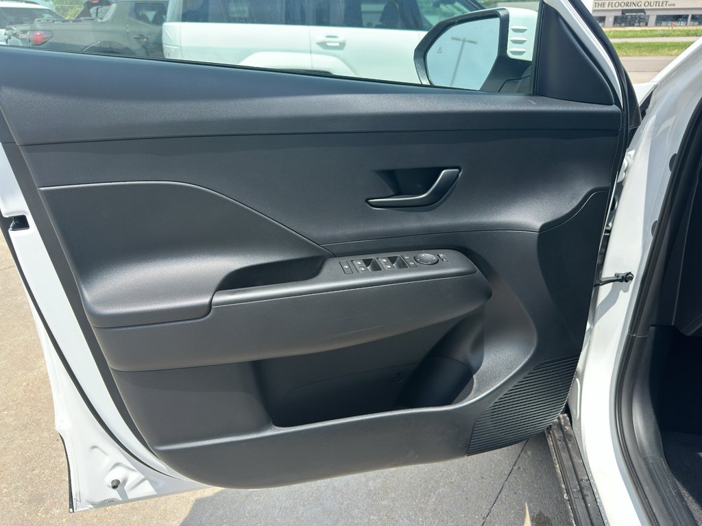 New 2026 Atlas White Hyundai SE image 10