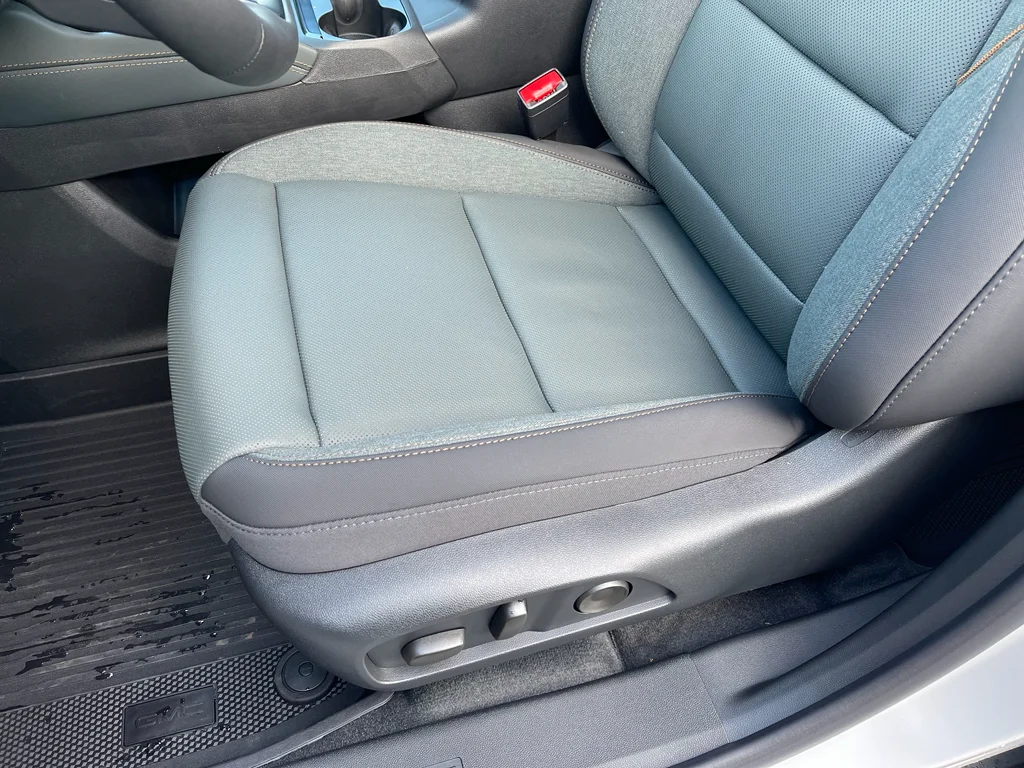 2026 GMC Terrain AT4 - Photo 23
