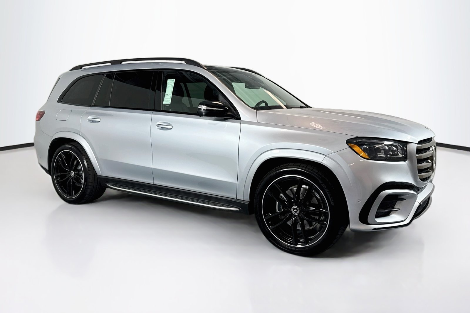 New 2026 Cirrus Silver Metallic Mercedes-Benz GLS 580 image 3