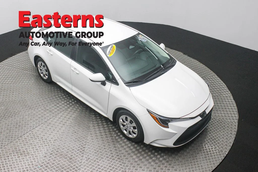 Used 2024 White Toyota LE image 3