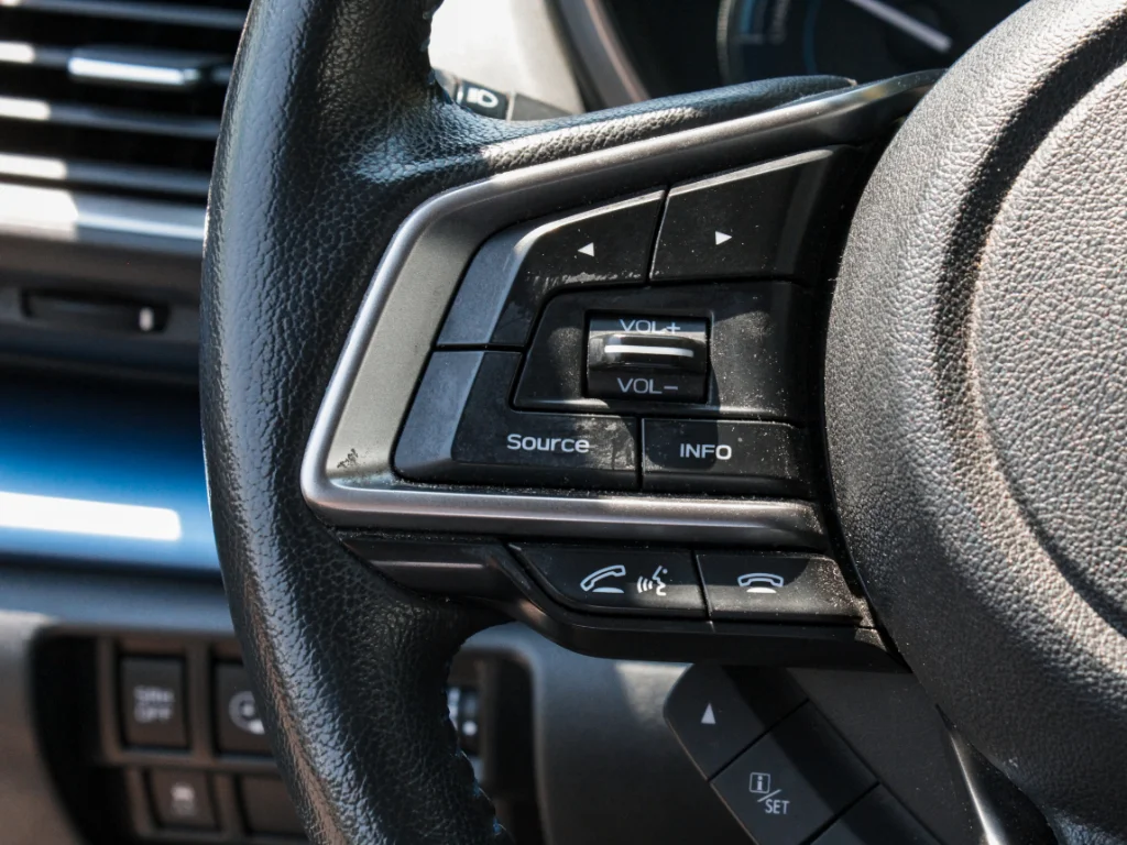 Used 2019 Lagoon Blue Pearl Subaru Hybrid image 15