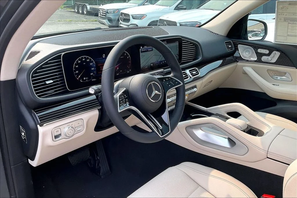 New 2026 Gray Mercedes-Benz GLE 350 image 6