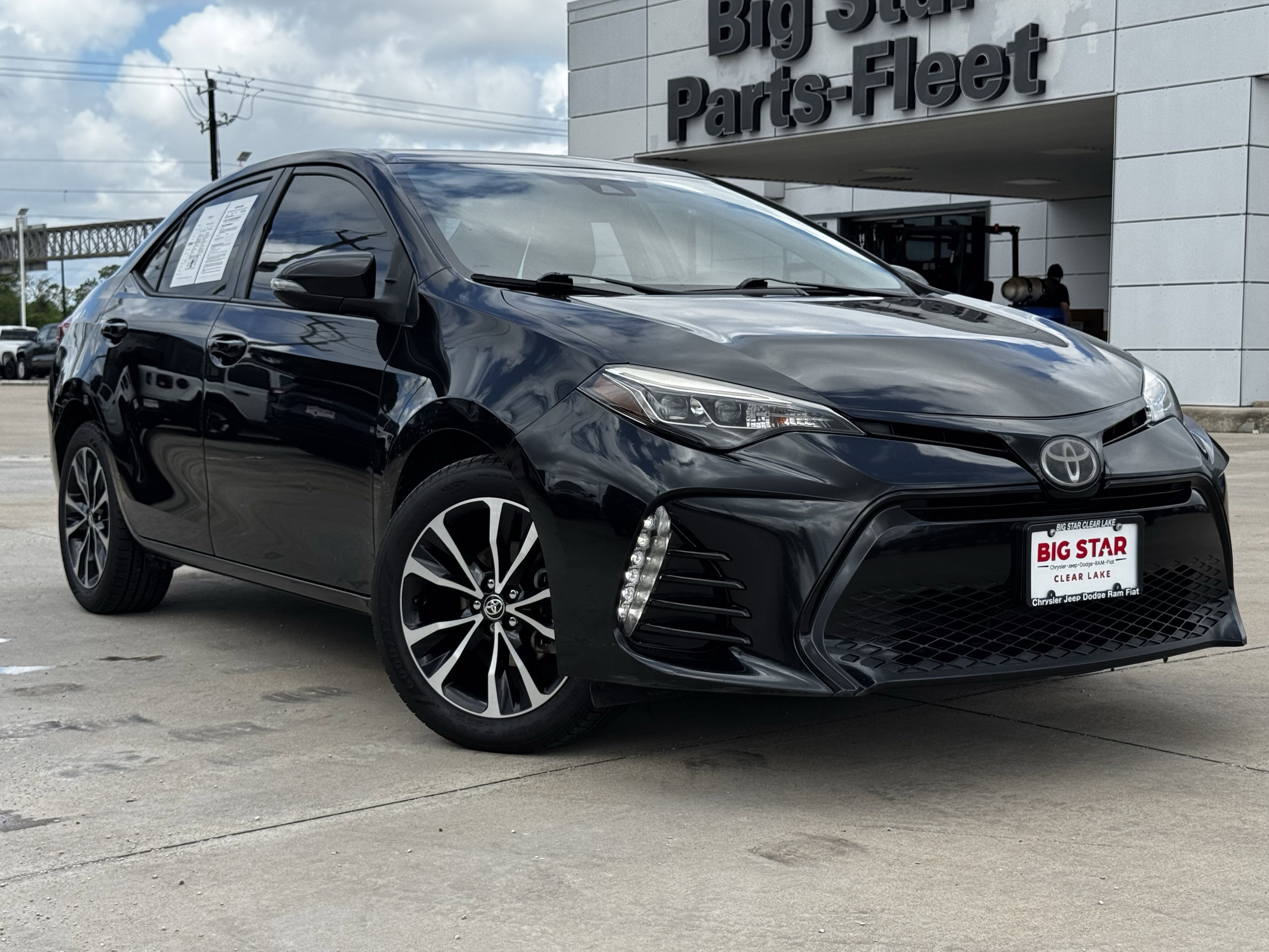 Used 2019 Black Sand Pearl Toyota L image 2