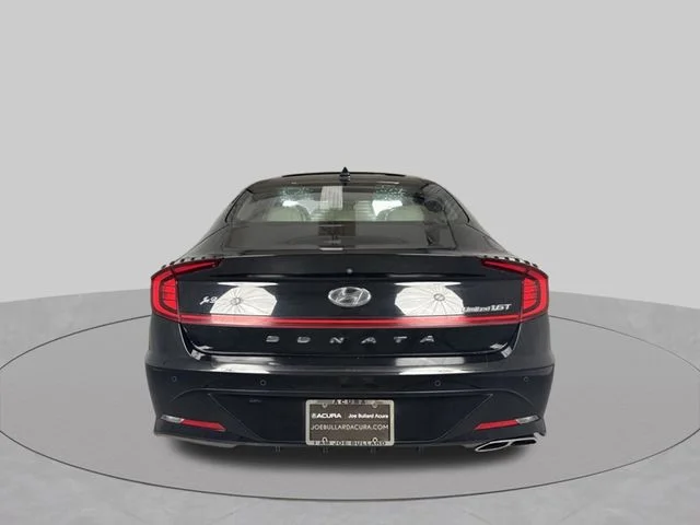 Used 2020 Black Hyundai Limited image 6