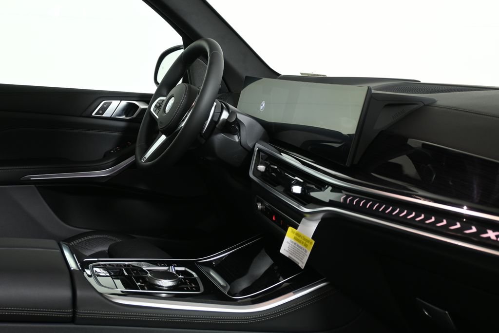 Used 2026 Gray BMW xDrive40i image 34