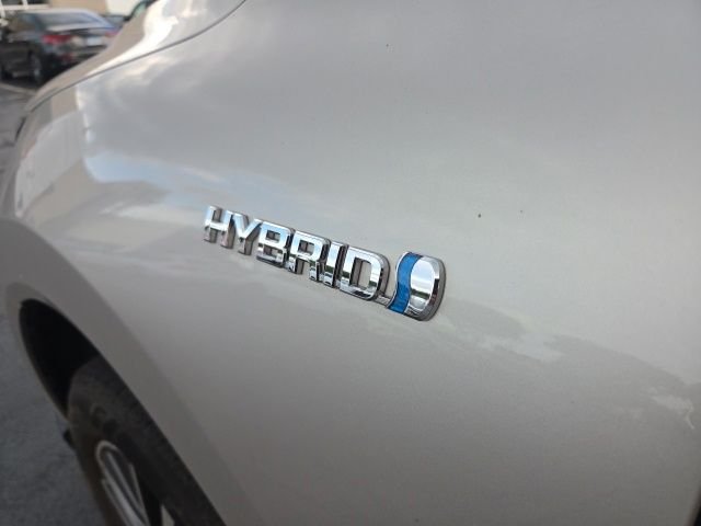 Used 2021 Silver Toyota LE image 4