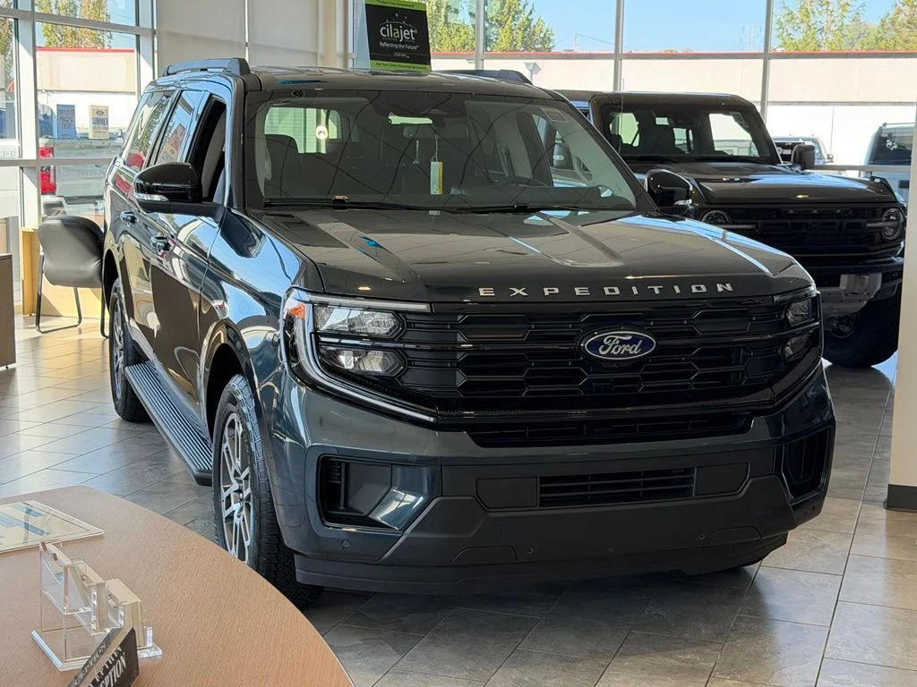 2026 Ford Expedition Active