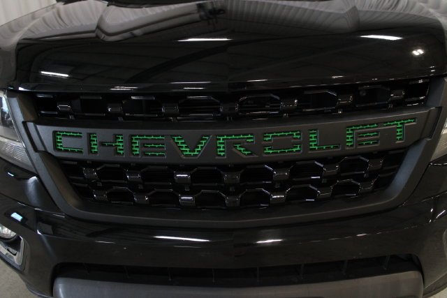 Used 2018 BLACK Chevrolet 4WD Z71 image 27