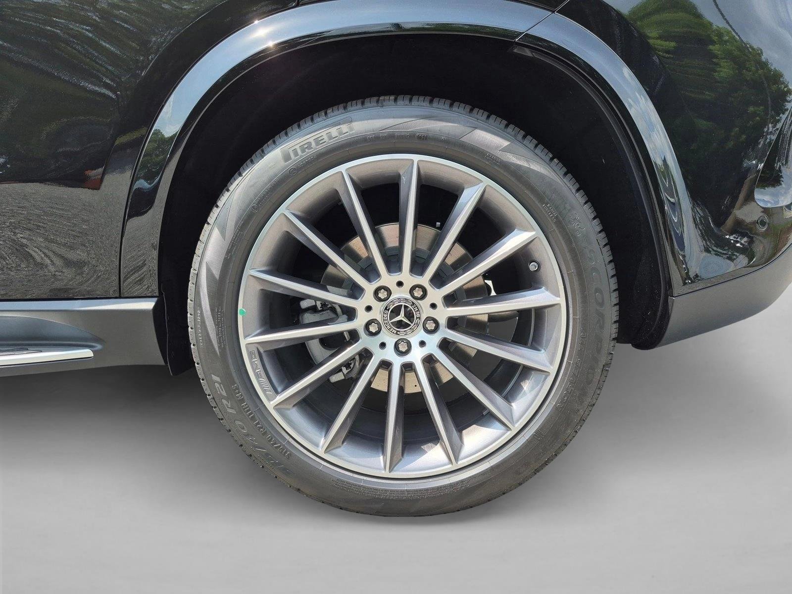 New 2026 Obsidian Black Metallic Mercedes-Benz GLE450 image 10