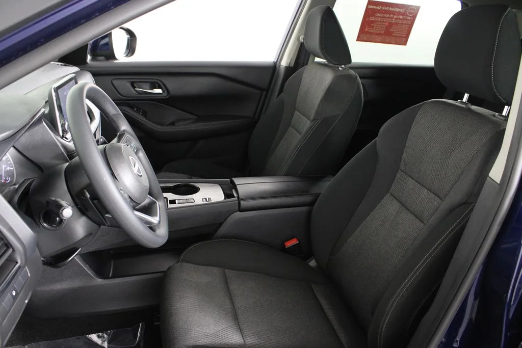 2024 Nissan Rogue SV - Photo 21