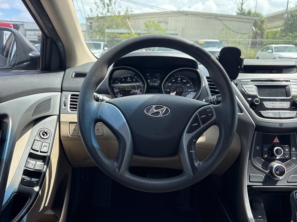 Used 2016 Brown Hyundai SE image 20