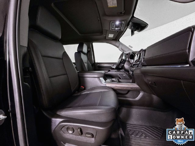 Used 2025 Black Chevrolet LTZ image 31