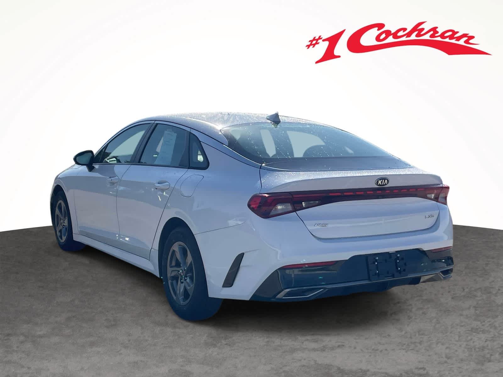 Used 2021 Glacial White Pearl Kia LXS image 14