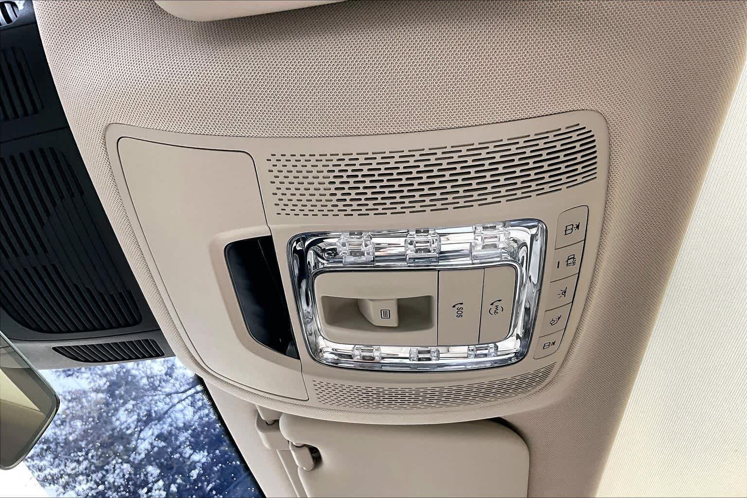 Used 2022 Mojave Silver Metallic Mercedes-Benz GLS 450 image 32