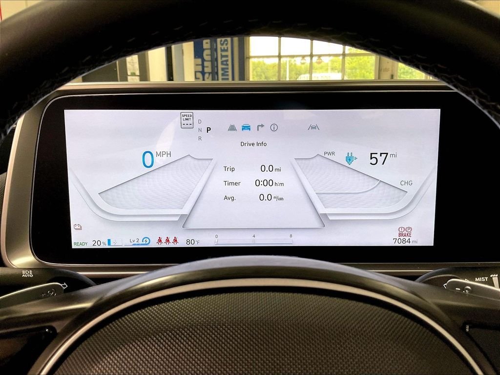 Used 2025 White Hyundai SEL image 24