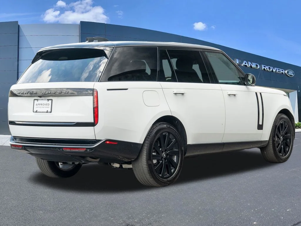 Certified Used 2025 White Land Rover SE image 4