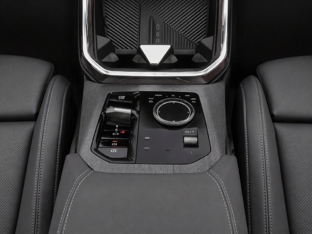 New 2026 Mineral White Metallic BMW 30 xDrive image 29