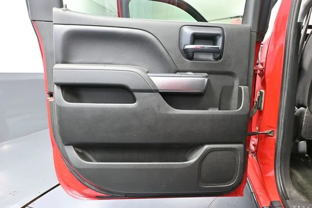 Used 2014 Red Chevrolet LT image 32
